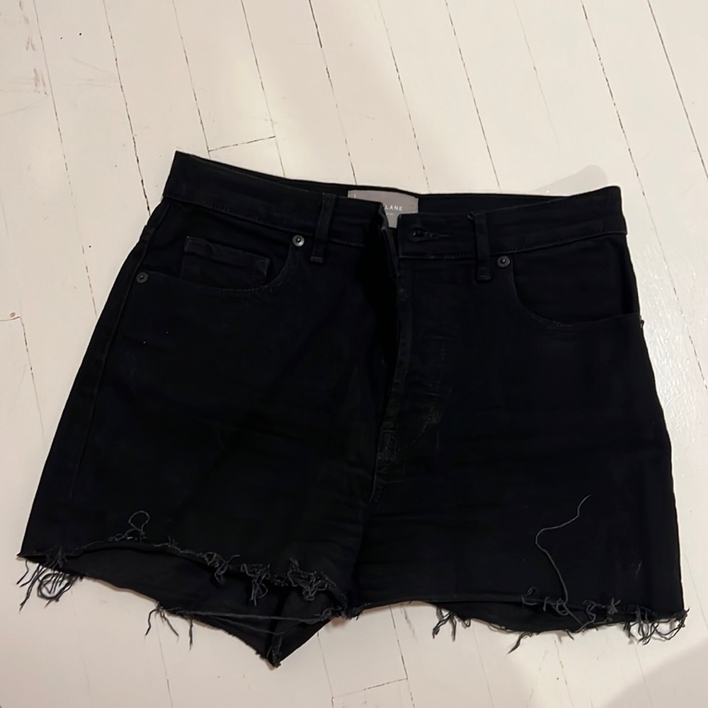 Everlane cheeky short size 27, black